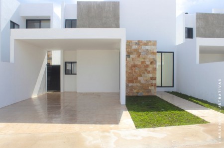 Residencias en Privada en Cholul, con diseño de sala y comedor a doble altura